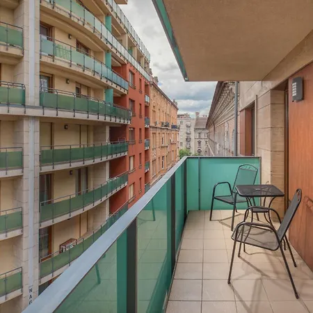 Escala Hotel&suites Hotel