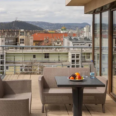 Escala Hotel&suites Hotel