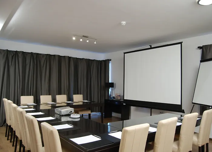 Hotel Escala Hotel&suites 4*