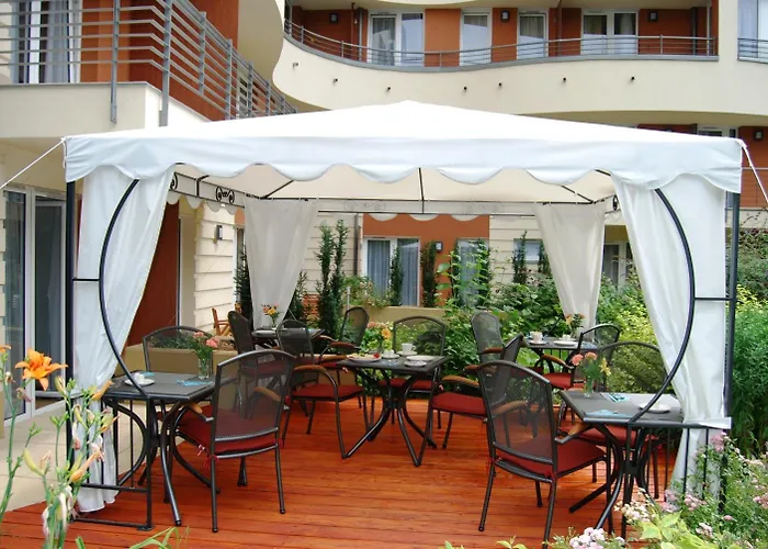 Hotel Escala Hotel&suites 4*