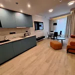 Hotel Escala & 4*