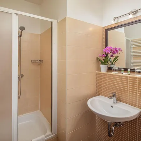 Escala & 4* בודפשט