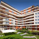 Escala & Hotel 4*